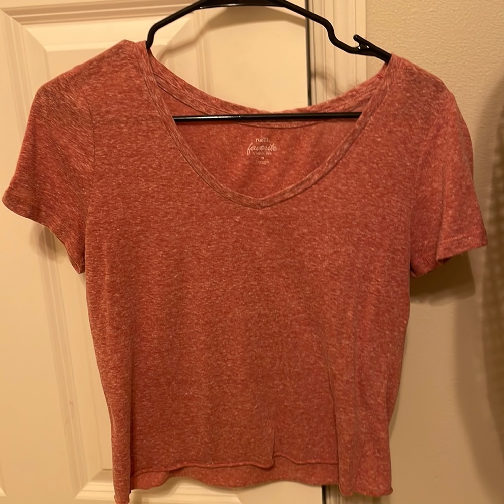 Salmon colored Tshirt